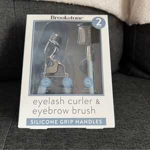 Brookstone Silver Eyelash Curler and Blue Eyebrow Brush Set